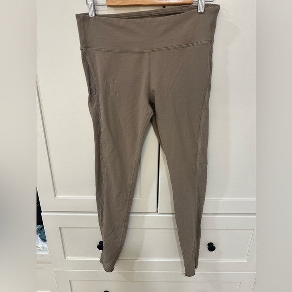 ALO Yoga Pants - Alo legging Sz Large